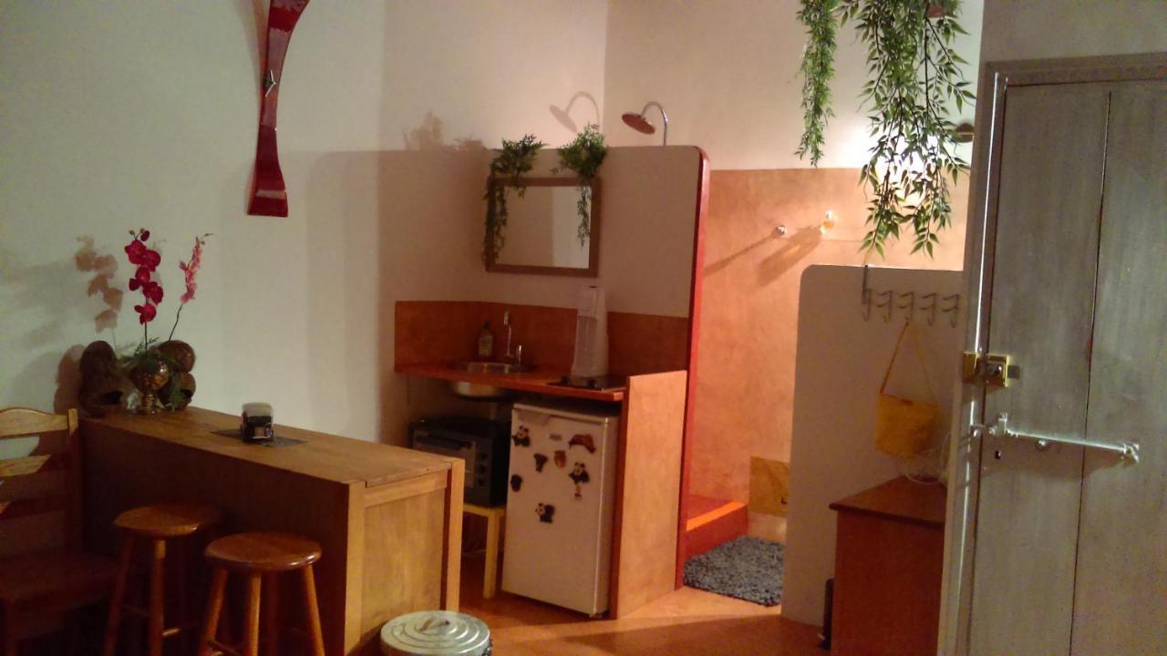 Bien-Etre Apartment Alignan-du-Vent Екстериор снимка