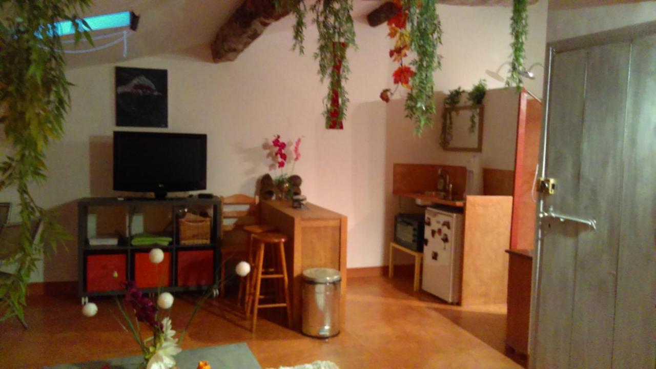Bien-Etre Apartment Alignan-du-Vent Екстериор снимка