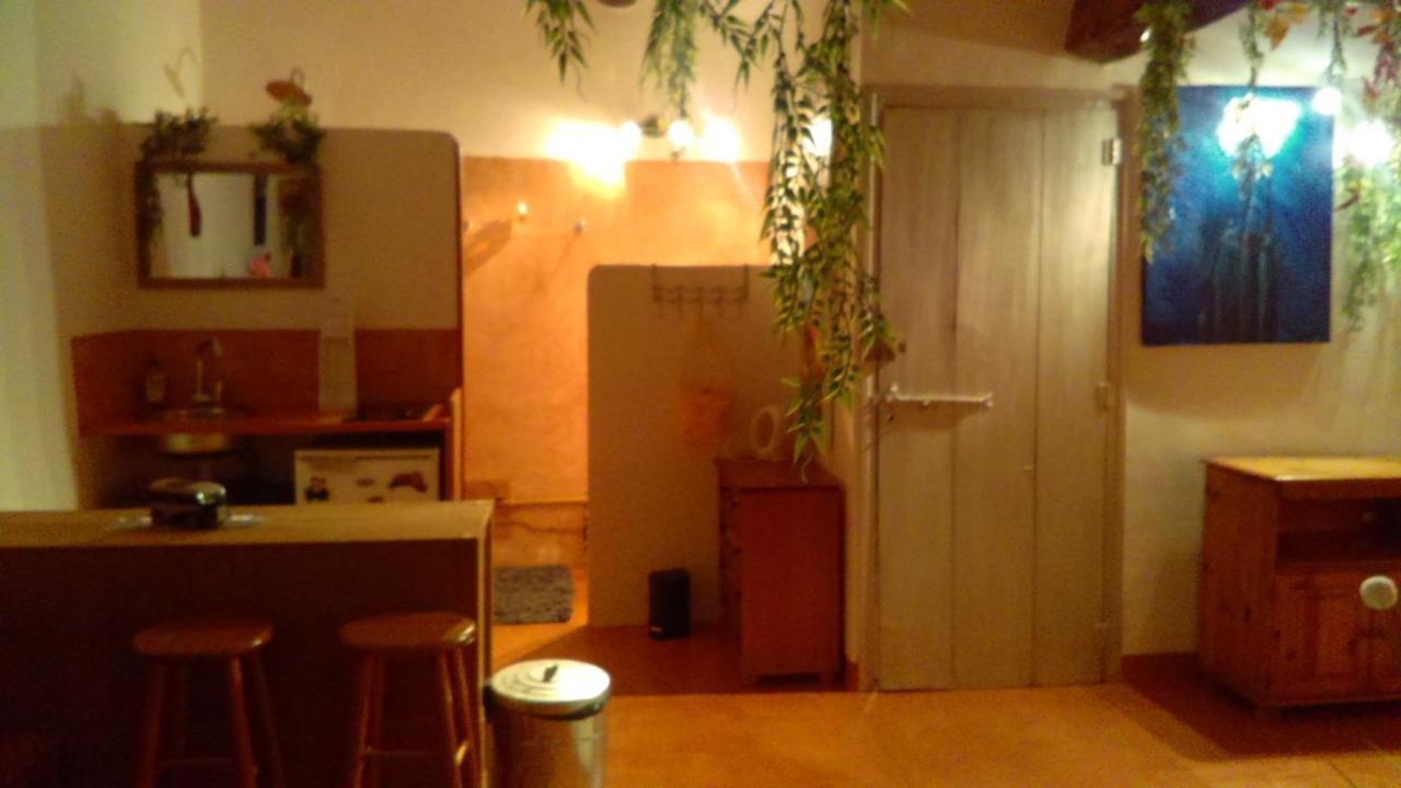 Bien-Etre Apartment Alignan-du-Vent Екстериор снимка